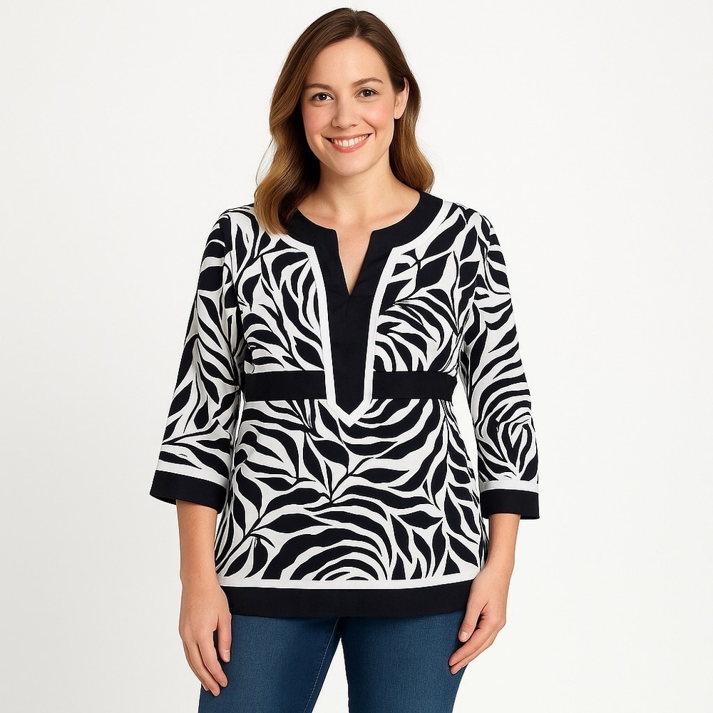 Cato Black & White Rose Print Top w/ Satin Trim Size S